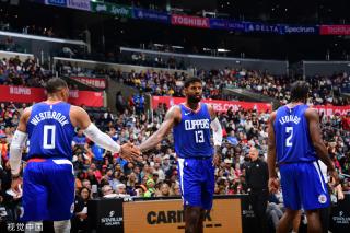 成功首秀的 成功首秀的