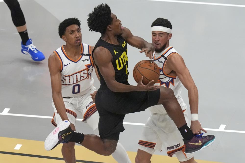 世体：法耶被巴萨标价1500万欧，未来俱乐部可以用4000万欧回购