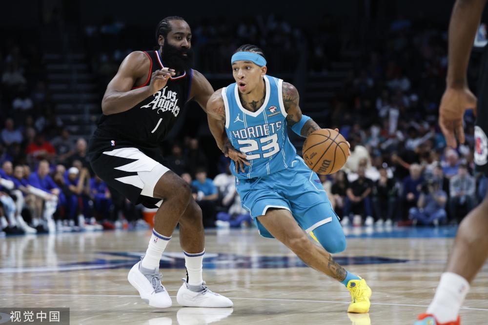 余嘉豪：非常感恩我能拥有浙江队这么好的平台 告别总是非常艰难