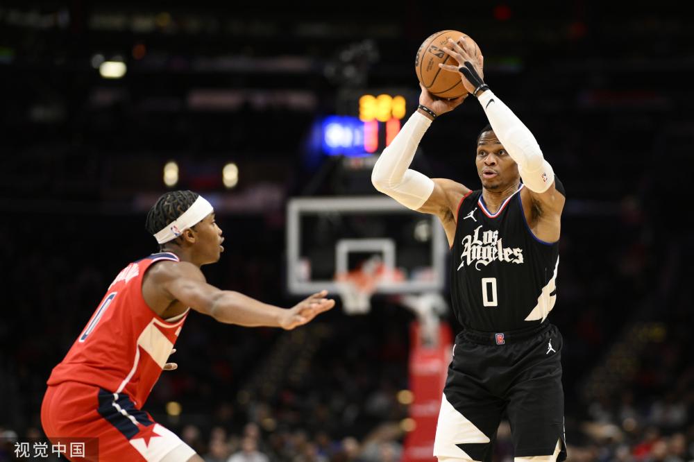 放松对她的 放松对她的