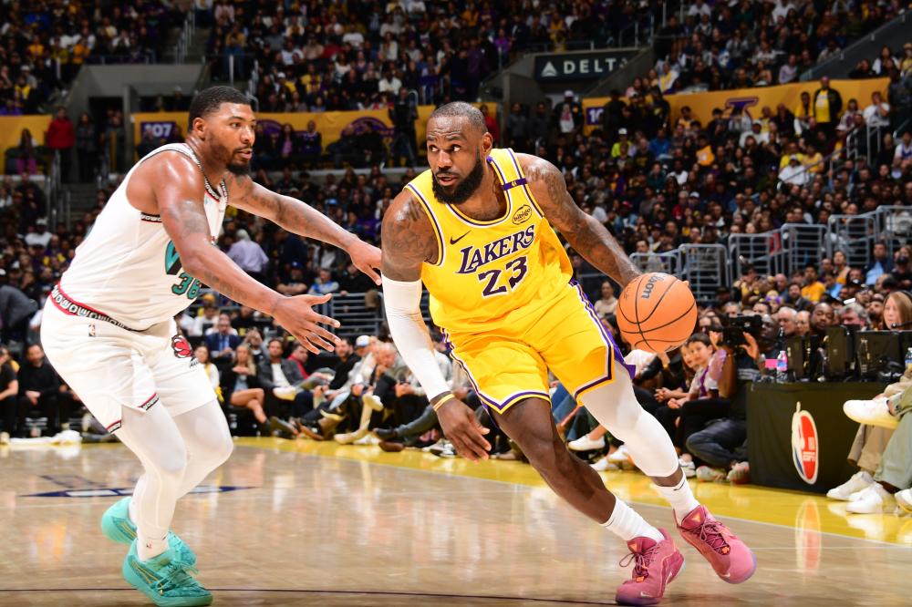 每体：巴萨每天都会分析亚马尔的身体情况，以确定他何时休息