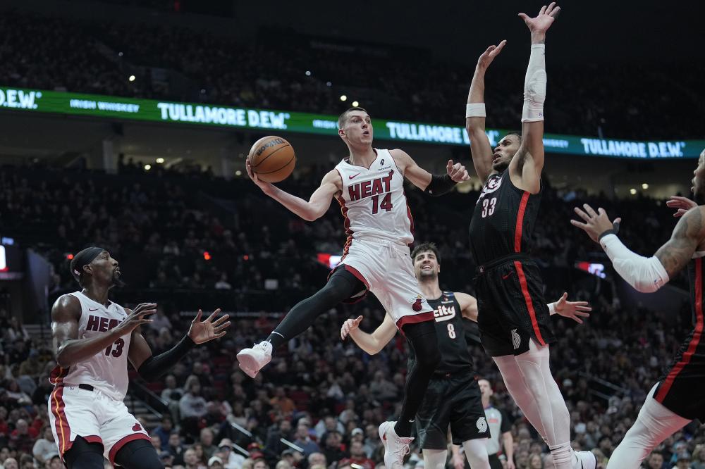 U19世界杯 ：美国女篮四连冠 完整1-15排名西班牙第3中国第11